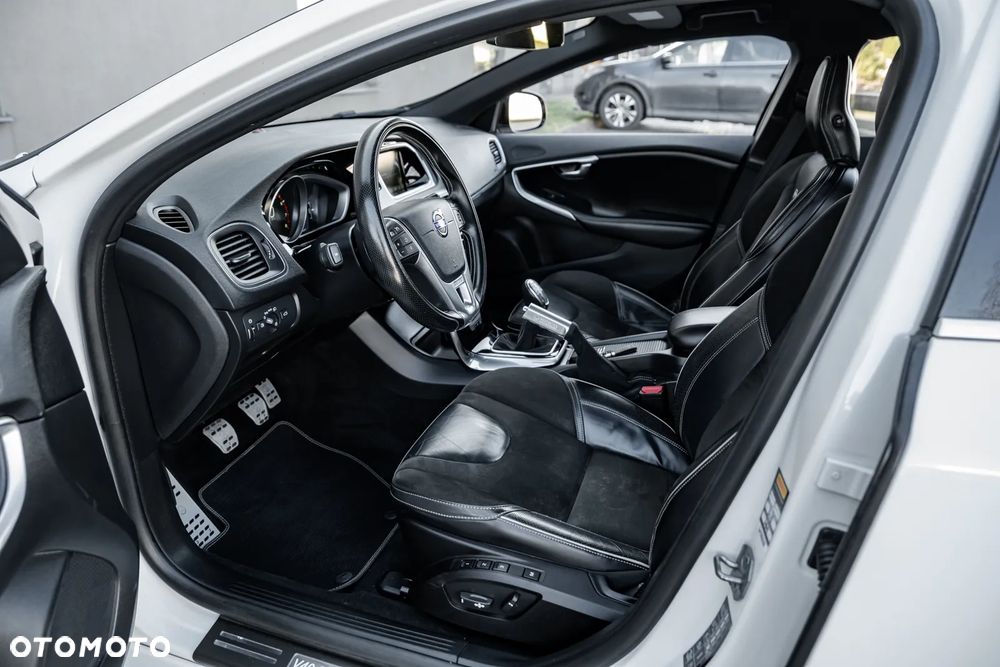 Volvo V40 - 26