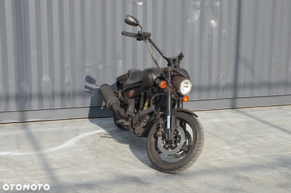 Yamaha Road Star - 17