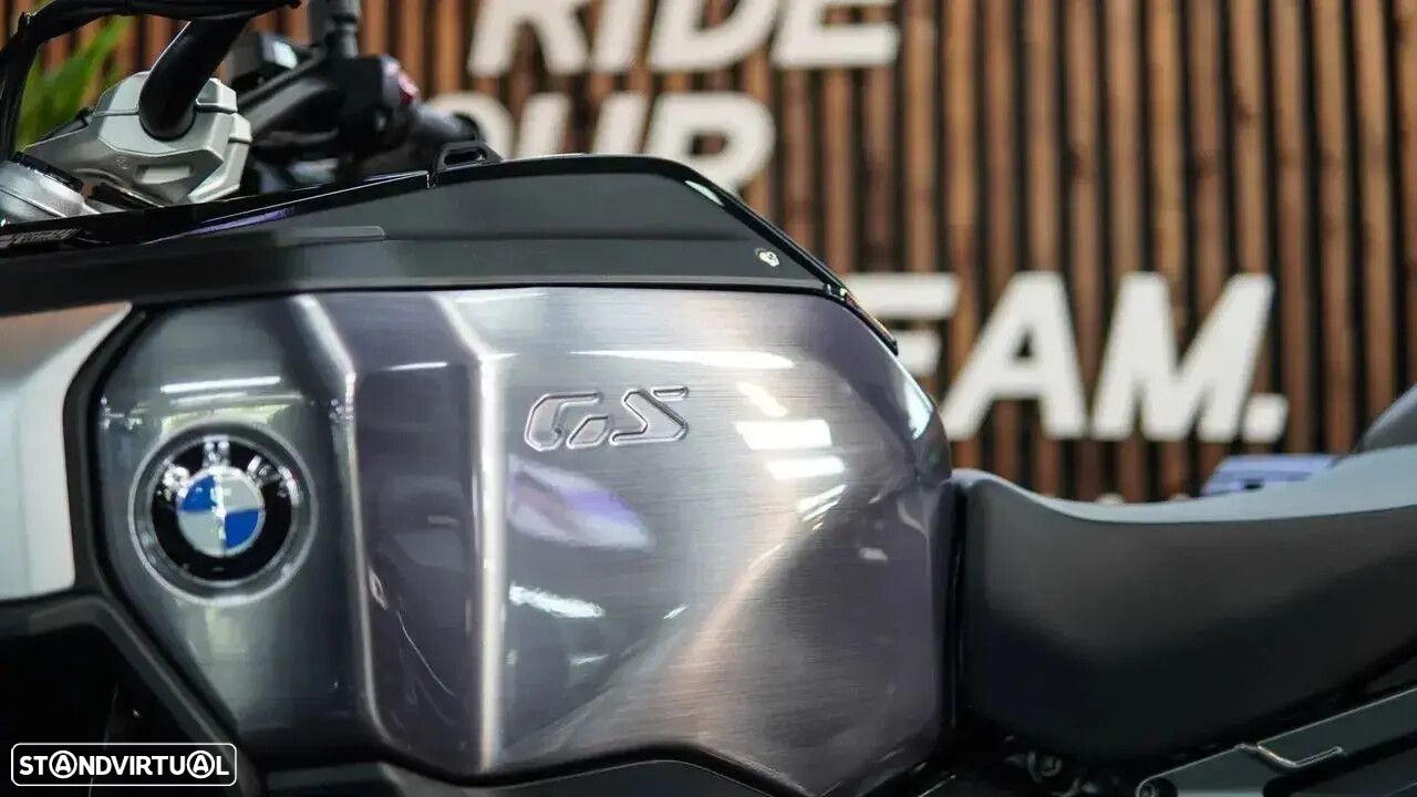 BMW R 1300 GS Adventure TRIPLE BLACK REBAIXADA - 43