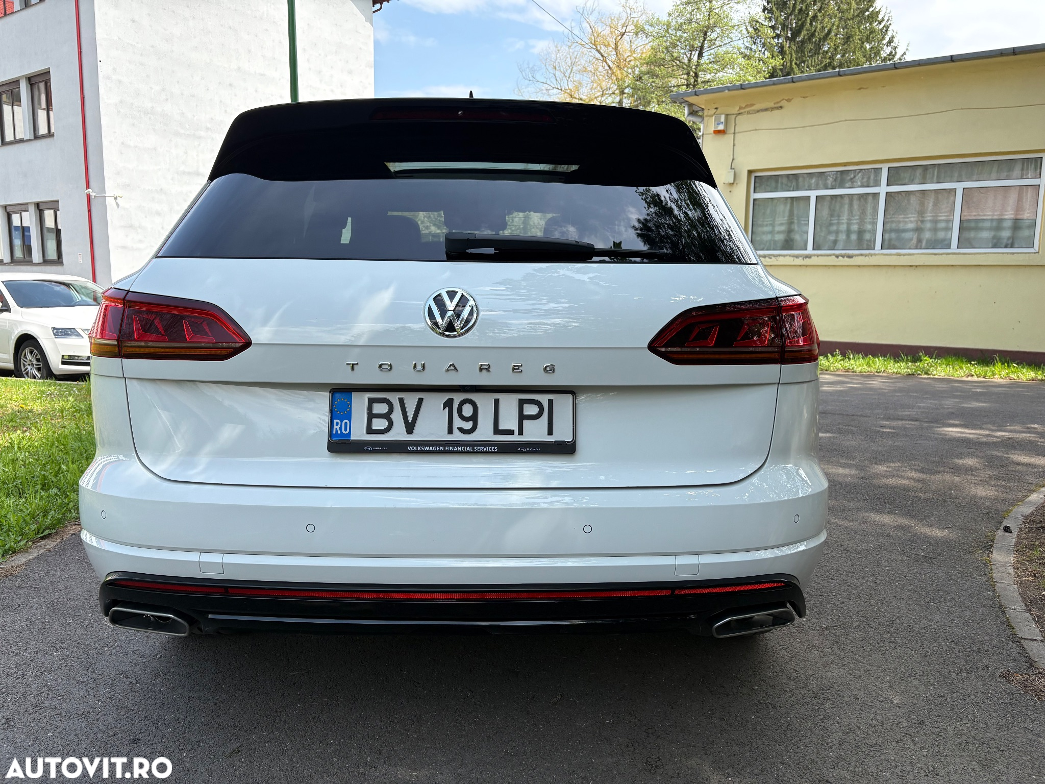 Volkswagen Touareg V6 TDI R-Style - 6