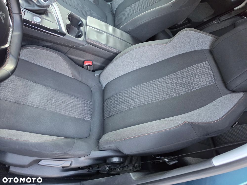 Peugeot 5008 1.2 PureTech Access - 12