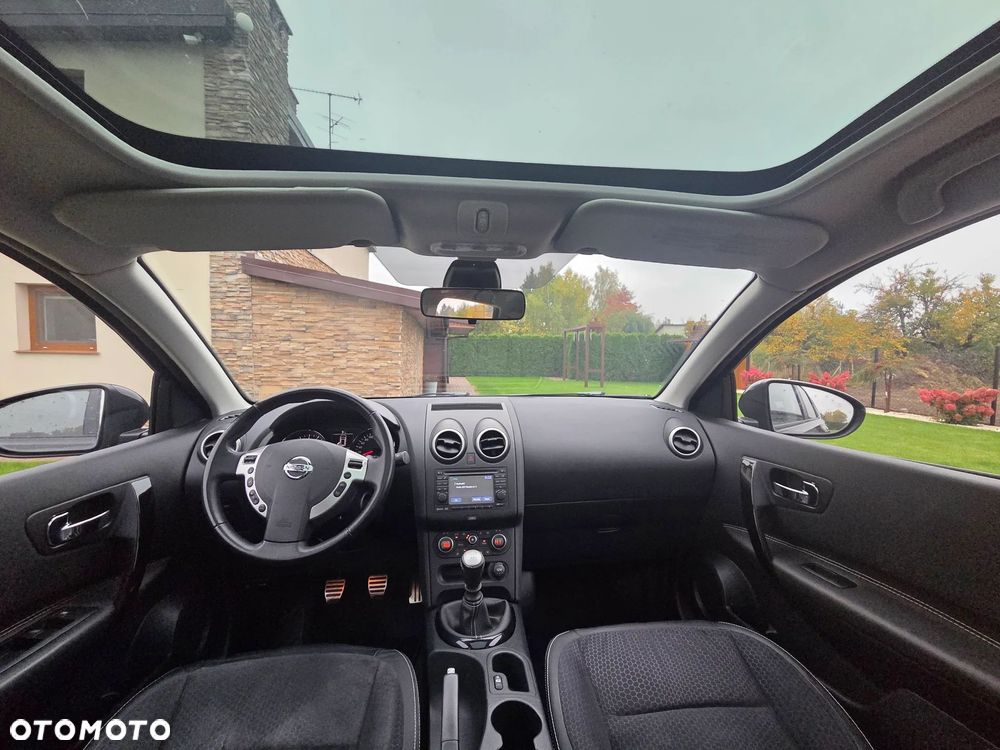 Nissan Qashqai+2 - 18
