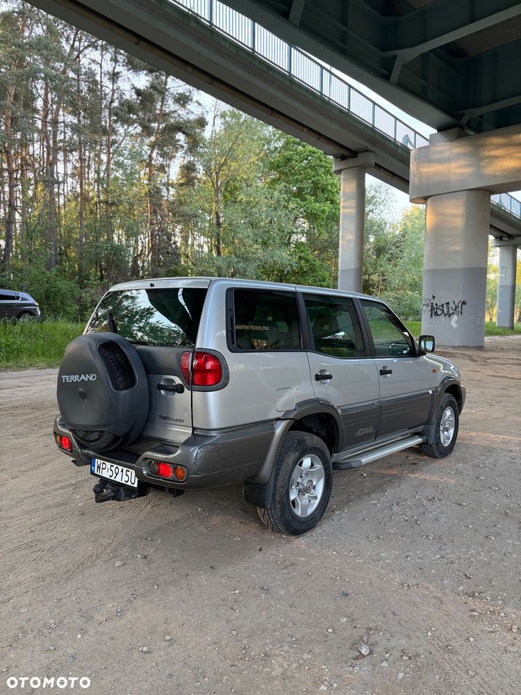 Nissan Terrano 2.7 TD S - 9