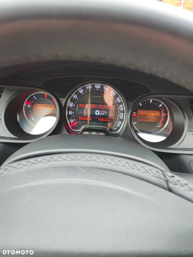 Citroën C5 HDi 140 FAP Exclusive - 5