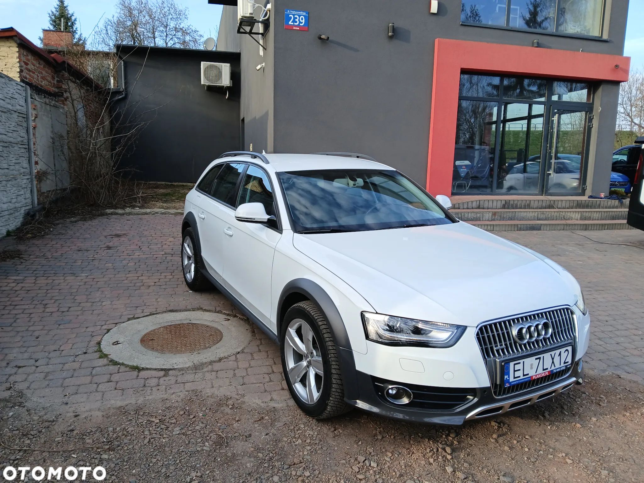 Audi A4 Allroad 2.0 TFSI Quattro - 1
