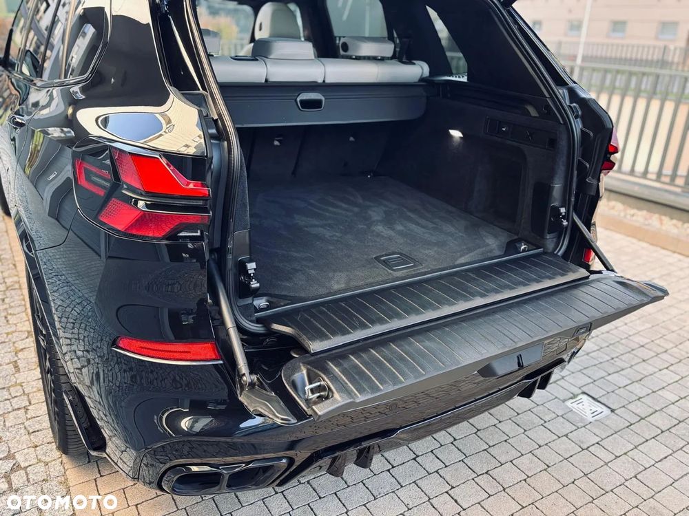 BMW X5 xDrive40i - 36