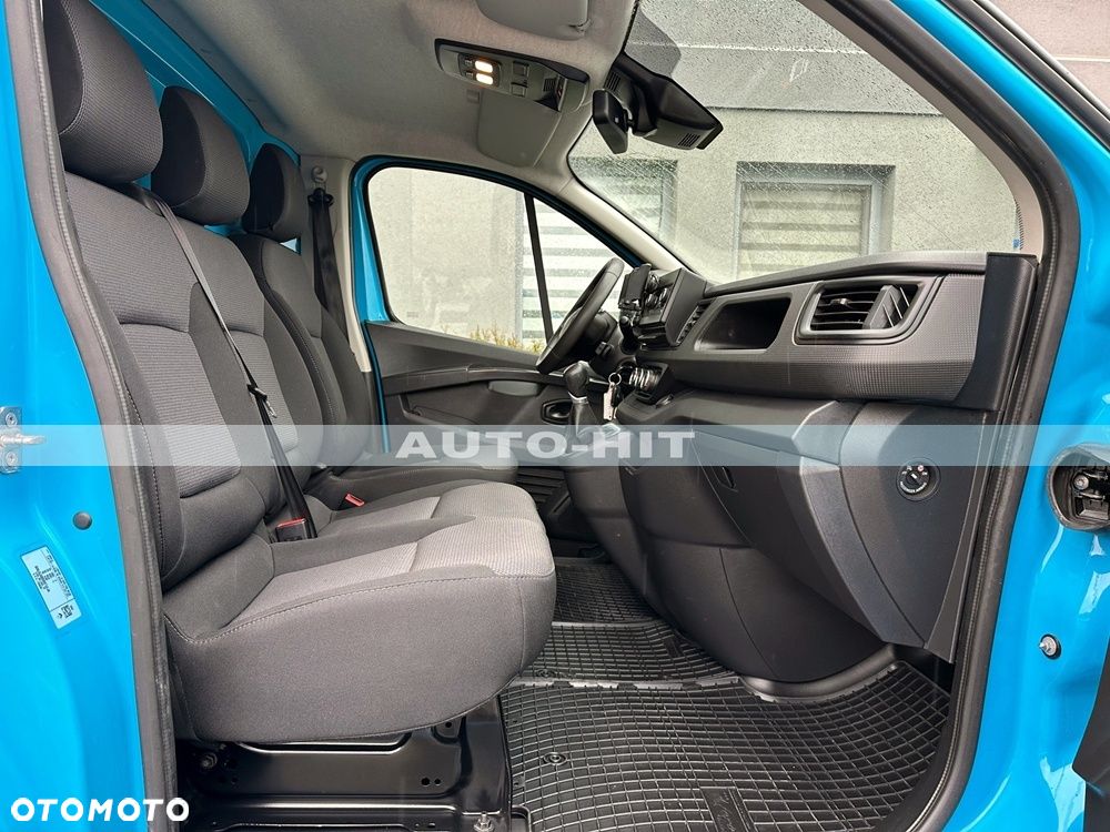 Renault Trafic - 6