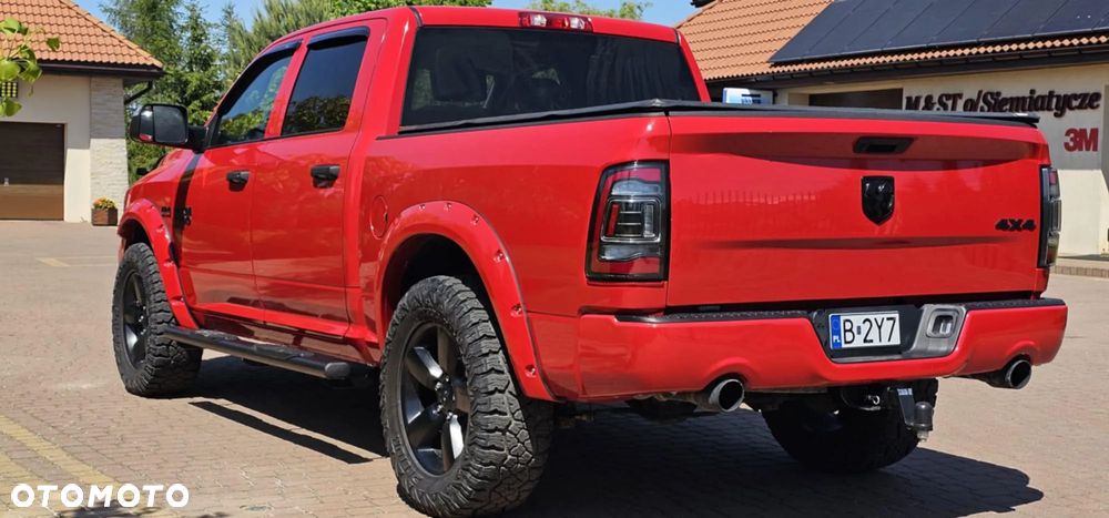 Dodge RAM 1500 5.7 4x4 - 17