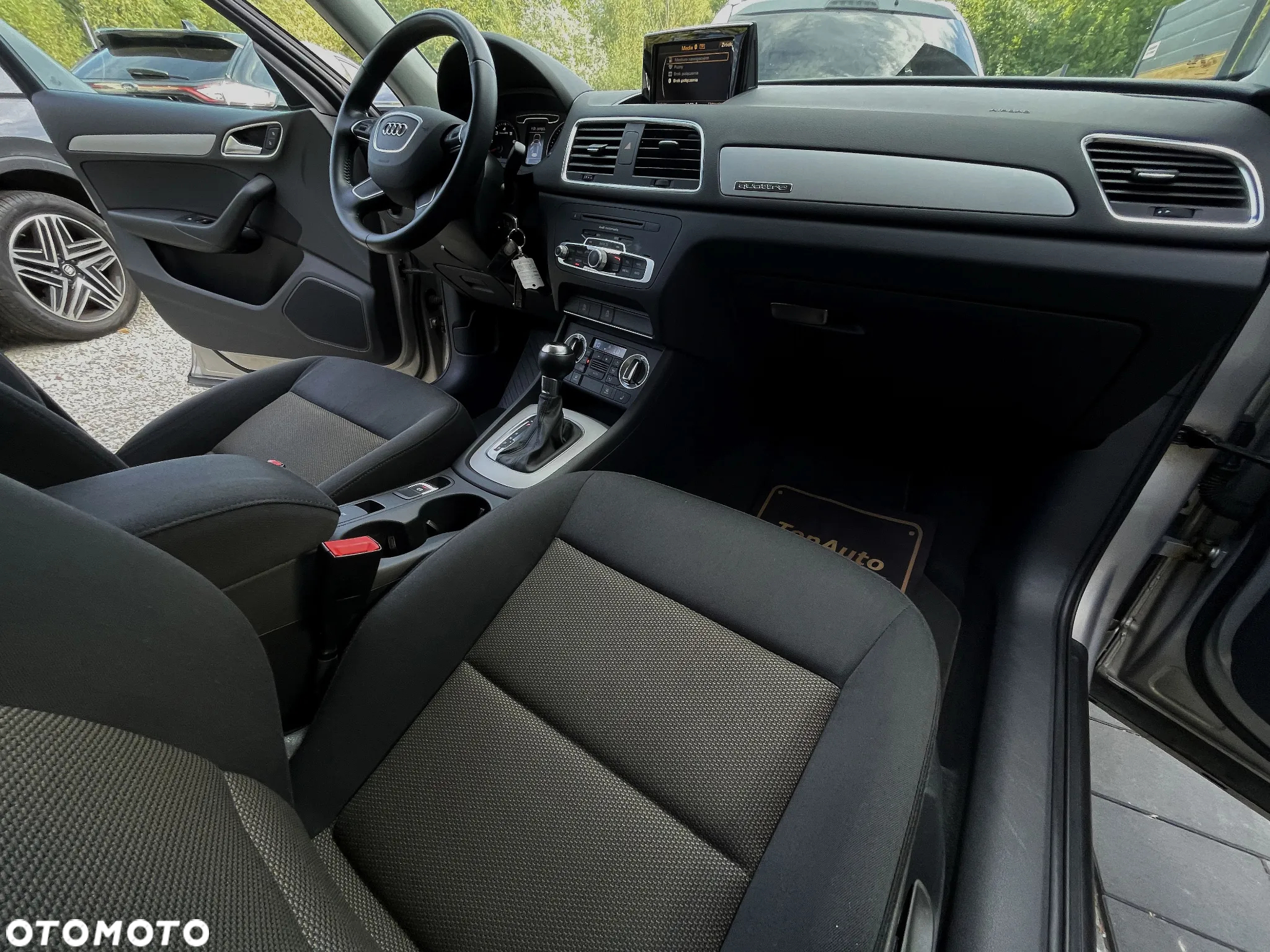 Audi Q3 2.0 TFSI Quattro S tronic - 16
