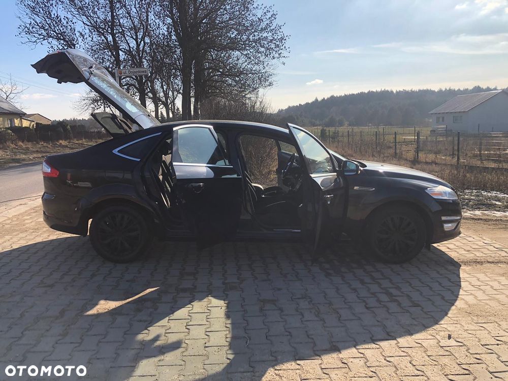 Ford Mondeo 1.6 T Ghia - 12