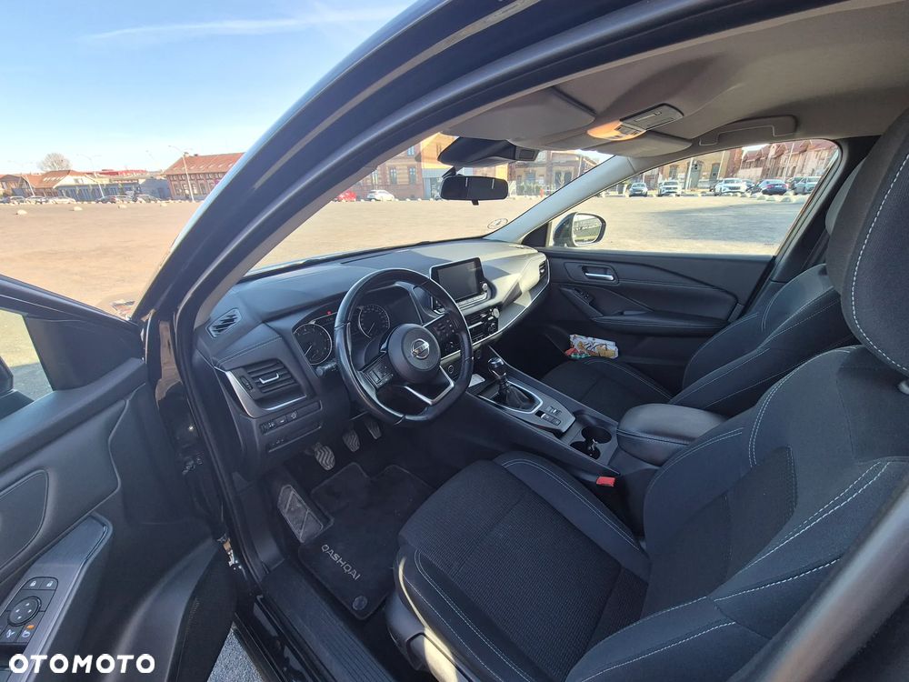 Nissan Qashqai 1.3 DIG-T N-Connecta - 12