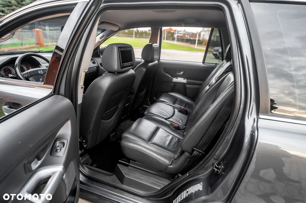 Volvo XC 90 D5 Kinetic - 9