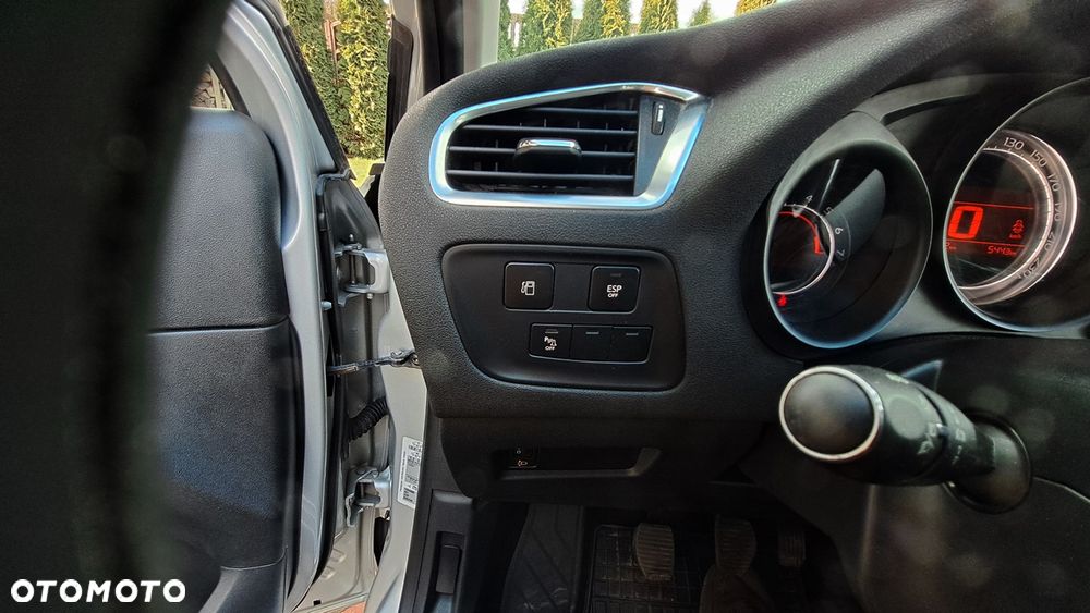 Citroën C4 VTi 120 Selection - 16