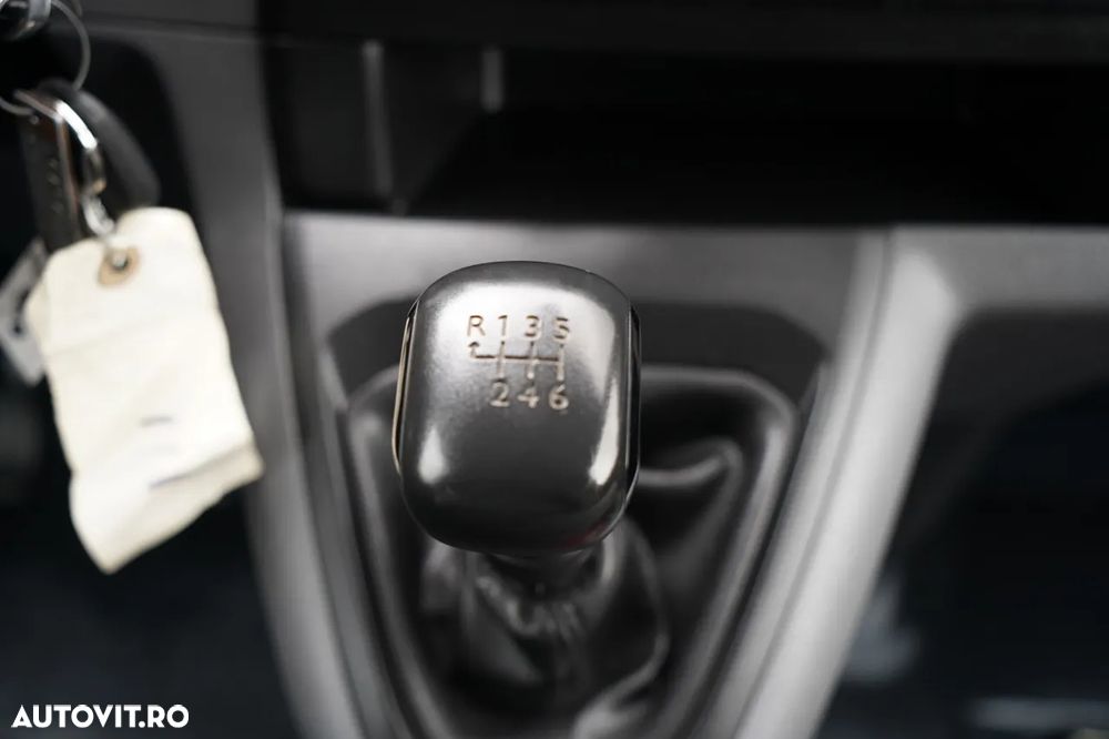 Peugeot EXPERT / BLASZAK / PANEL / MANUAL - 33