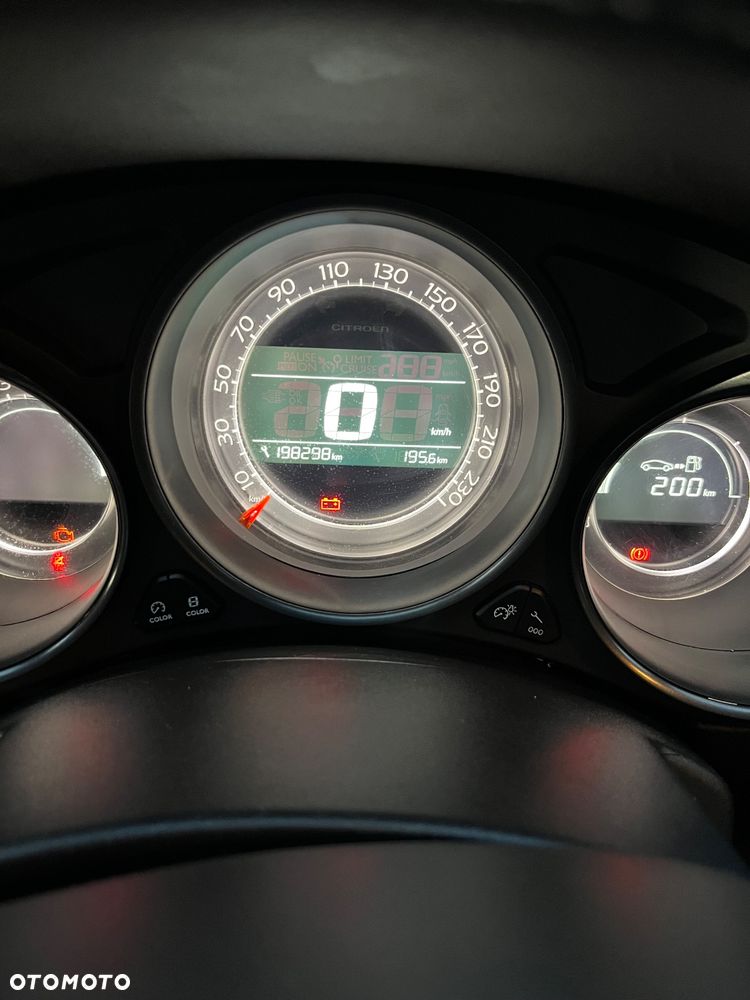 Citroën C4 1.6 HDi Attraction - 10