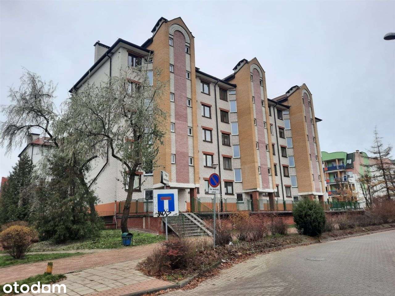 Dwupoziomowe - cegła 1998r - Nowe Miasto - Pogodna