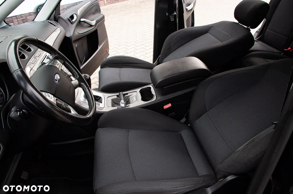 Ford S-Max 2.0 TDCi DPF Titanium - 6