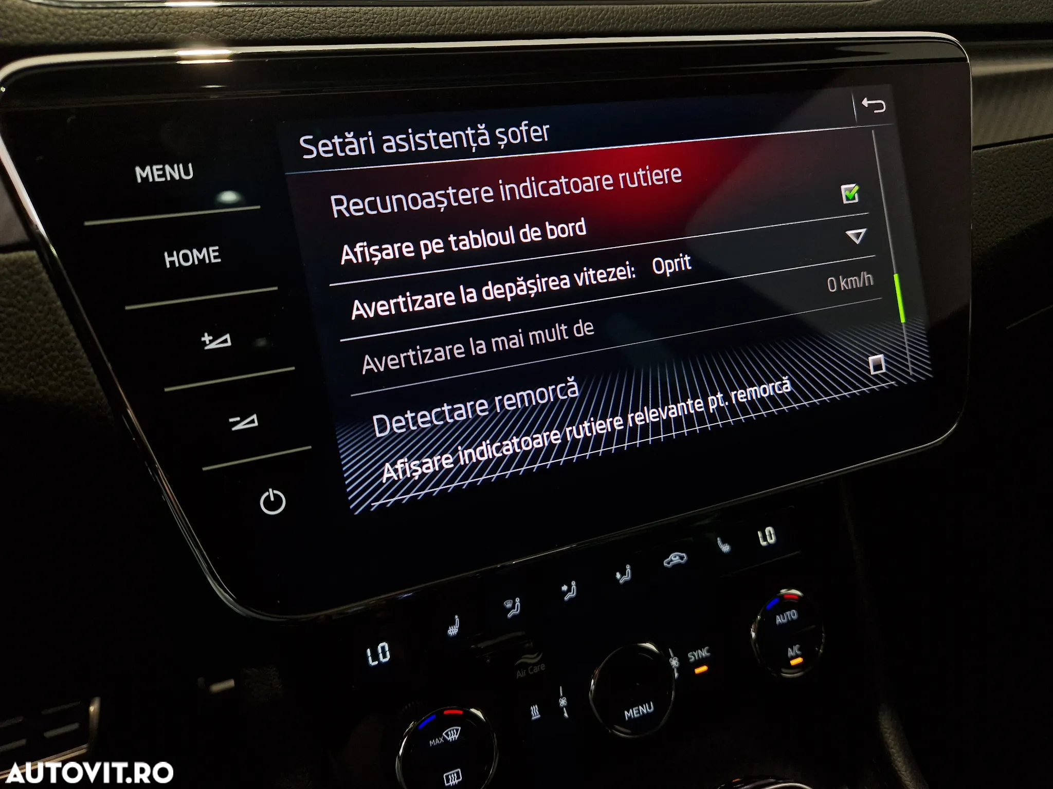 Skoda Superb Combi 2.0 TDI 4X4 DSG Sportline - 27