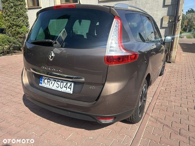 Renault Scenic ENERGY dCi 110 EDC BOSE EDITION - 18