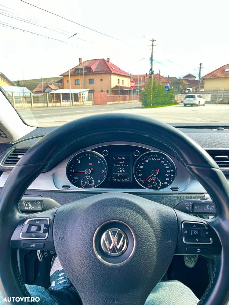 Volkswagen Passat CC 2.0 TDI - 9