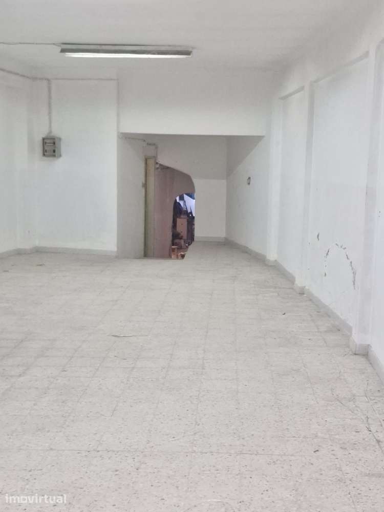 Arrendamento de espaço comercial no Centro Histórico de Cascais - Grande imagem: 2/13