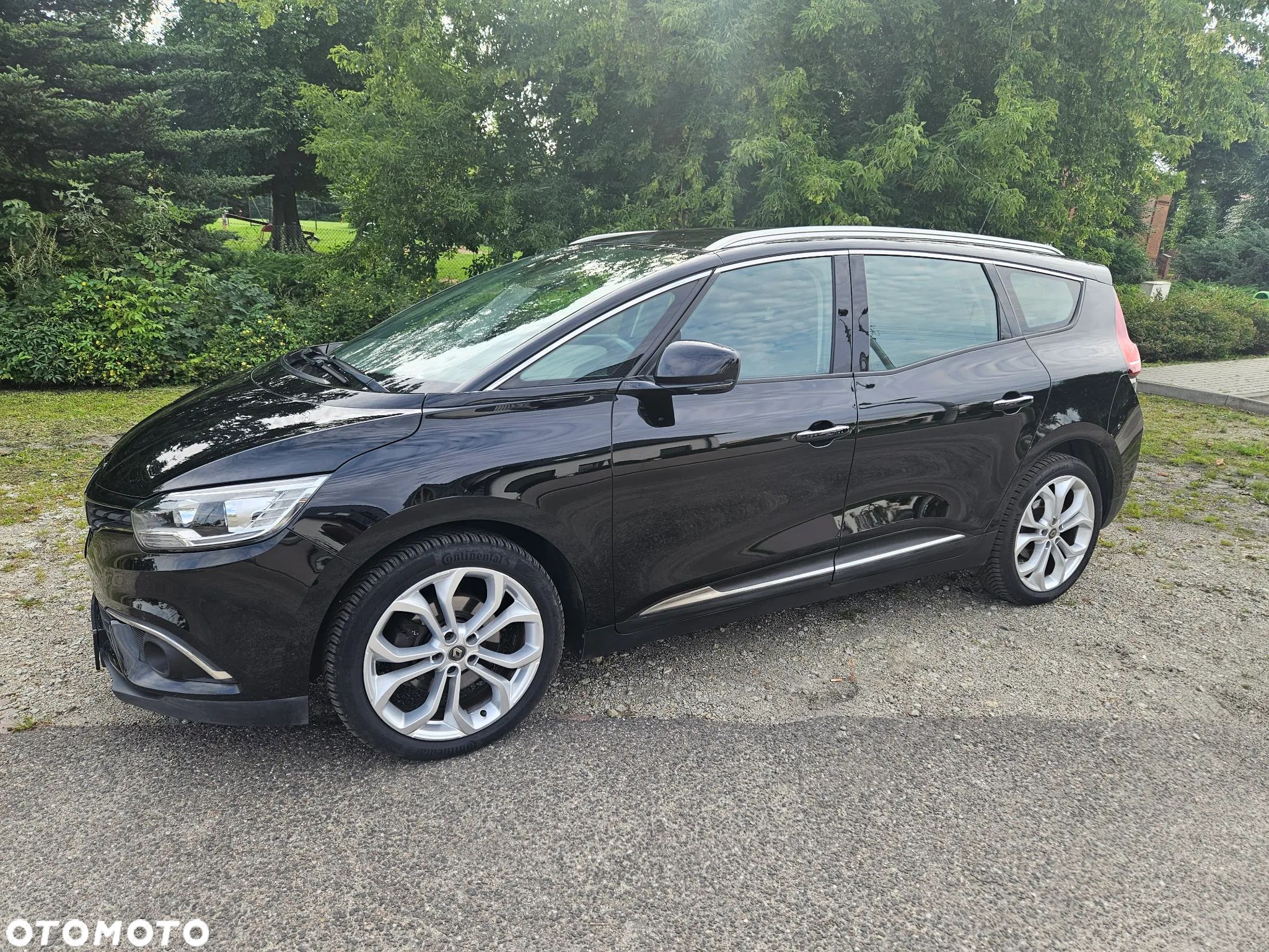 Renault Grand Scenic BLUE dCi 120 LIMITED - 1