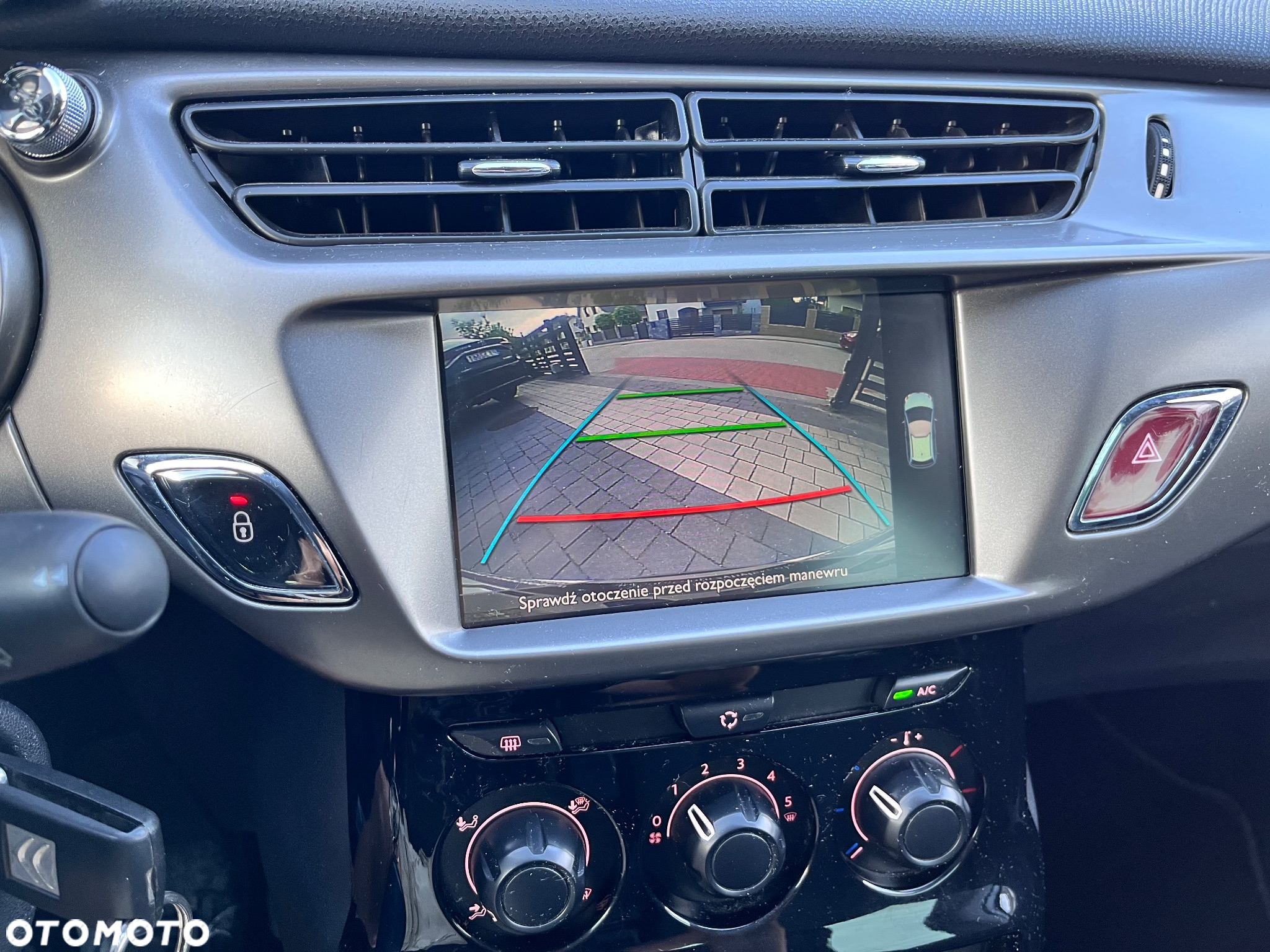 Citroën C3 1.2 PureTech Selection - 6