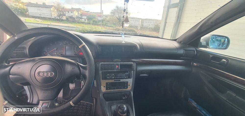 Audi A4 Avant 1.9 TDI Sport - 13