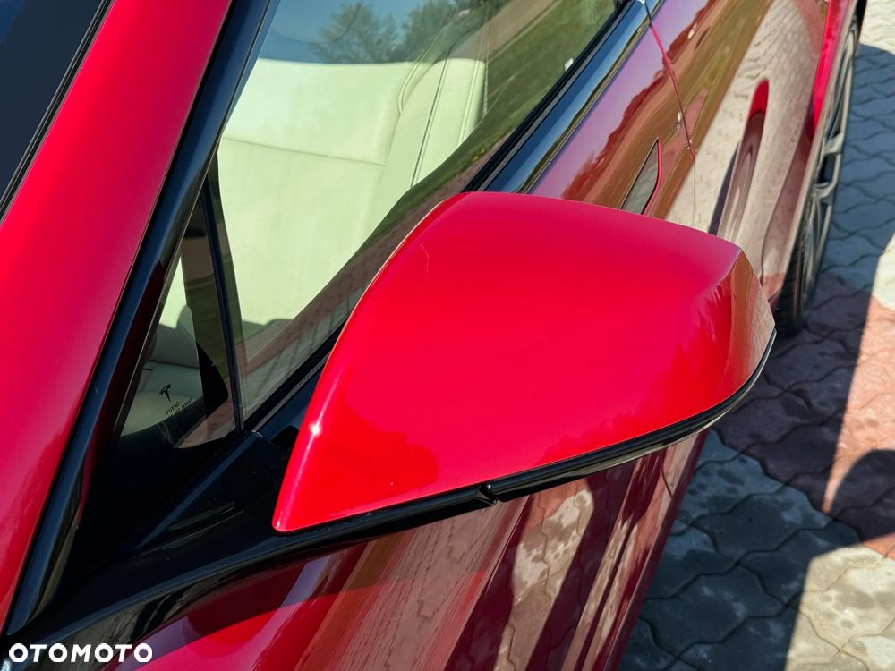 Tesla Model S Plaid - 13