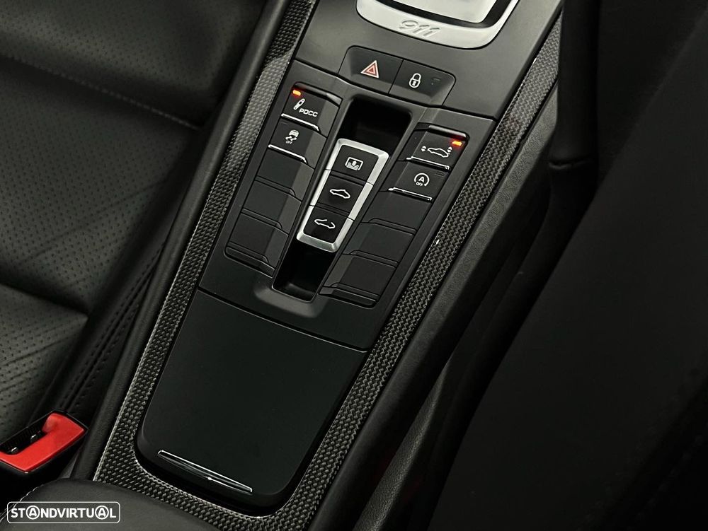 Porsche 911 (991) Turbo S PDK - 26