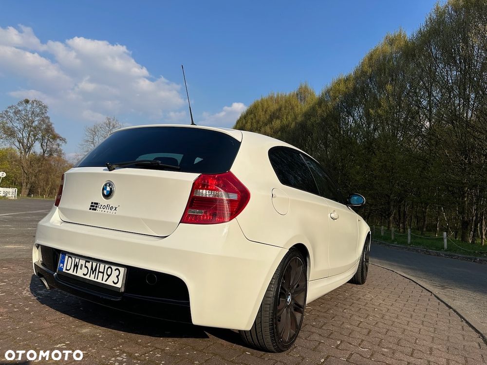 BMW Seria 1 118d DPF - 13