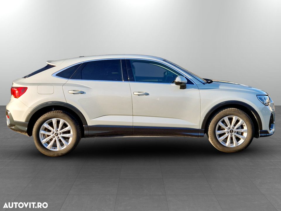 Audi Q3 35 TFSI S tronic - 6