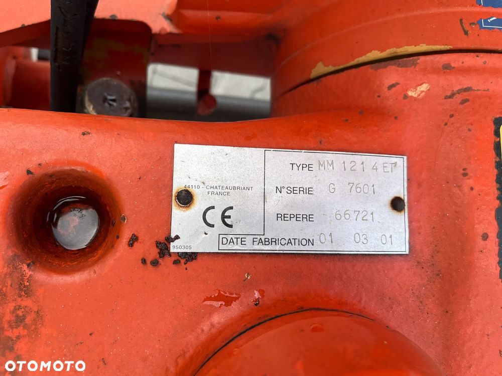 Kuhn MultiMaster 121 - 8