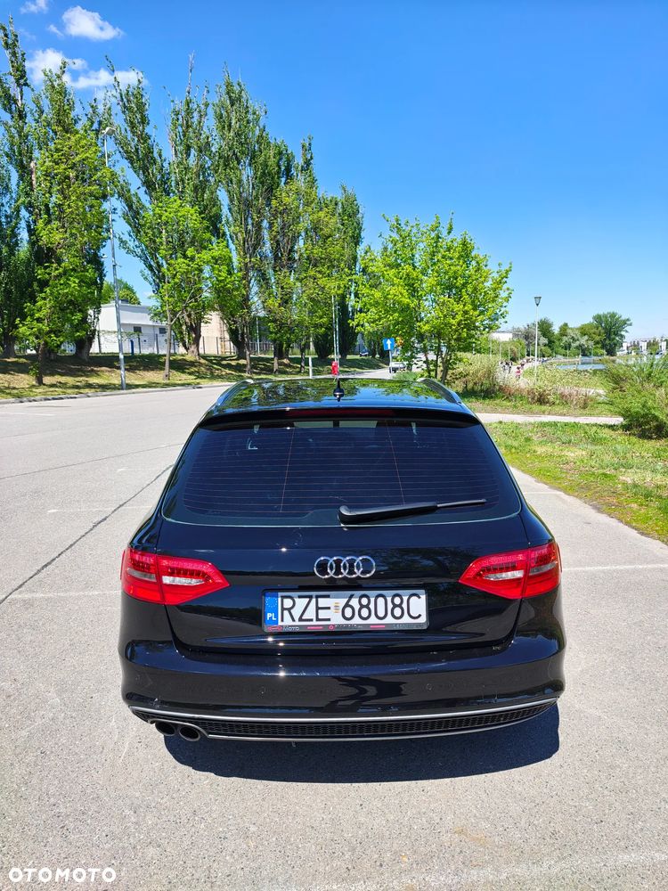 Audi A4 Avant - 8