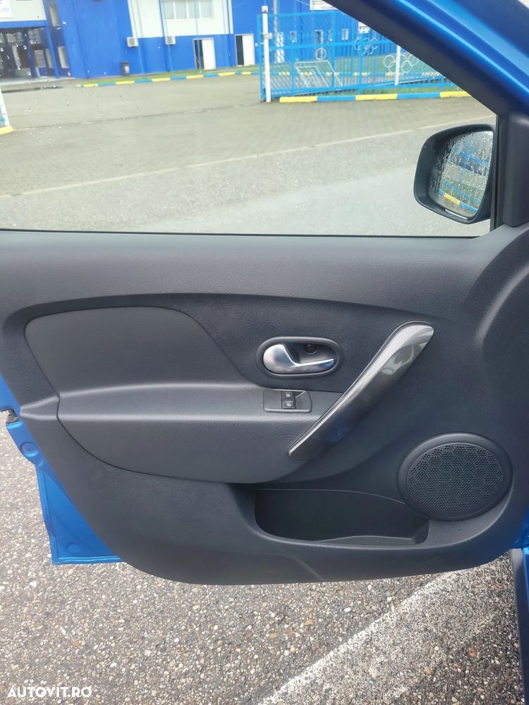 Dacia Logan 0.9 TCe Prestige - 10