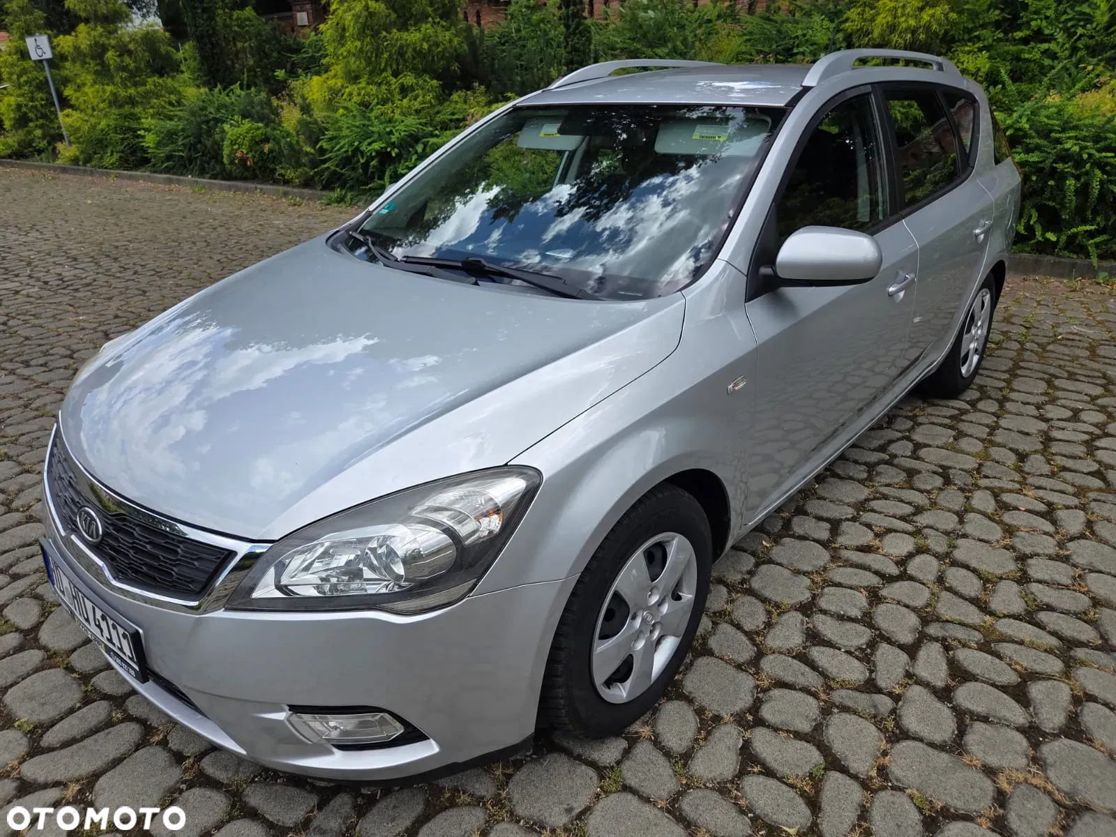 Kia Ceed 1.4 CVVT SW Spirit - 13