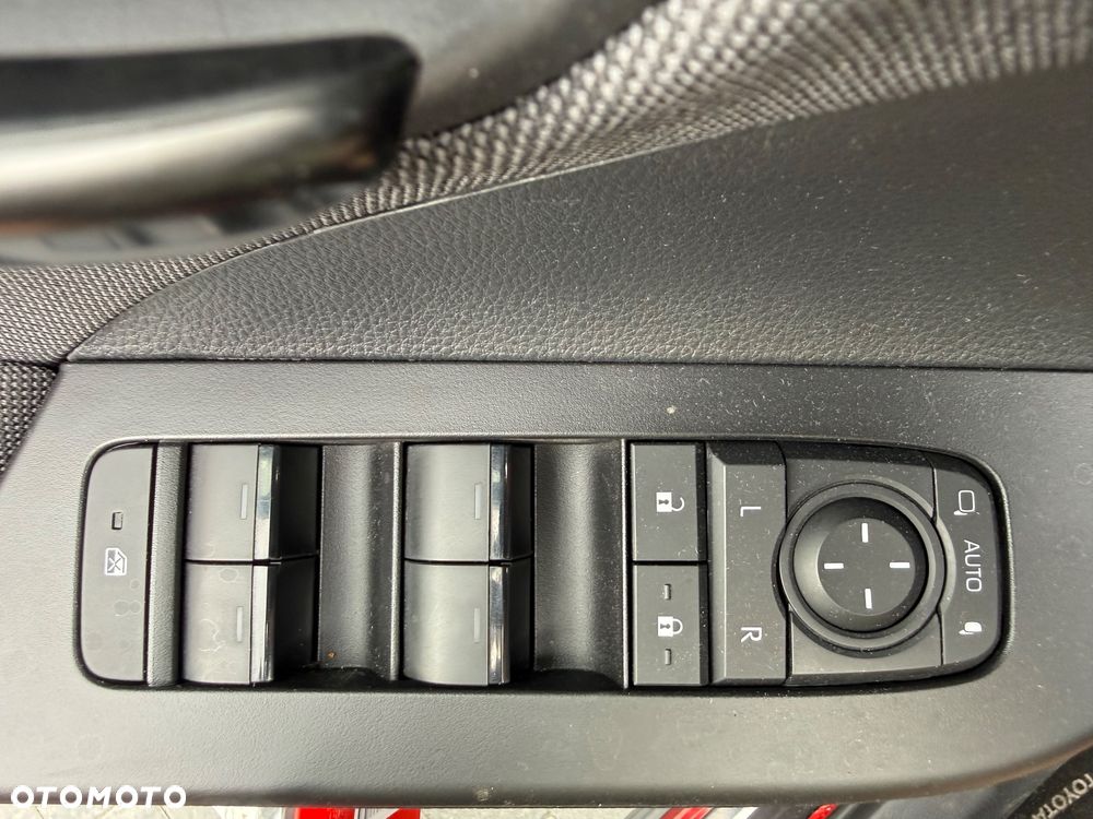 Toyota C-HR 1.8 Hybrid Style - 21