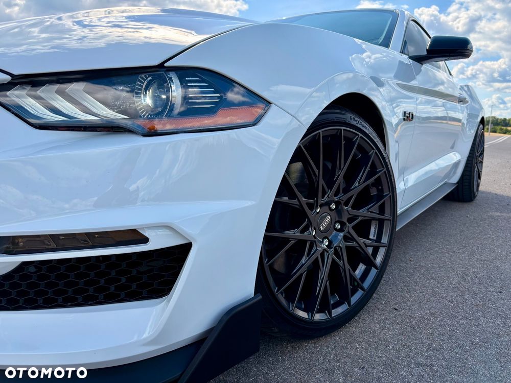 Ford Mustang - 20