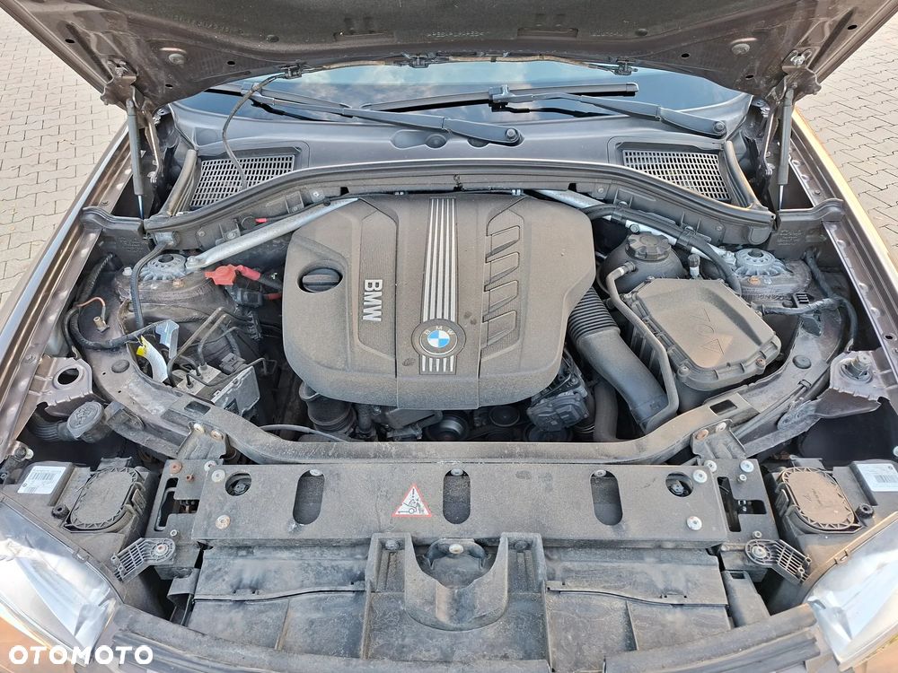 BMW X3 xDrive20d - 25