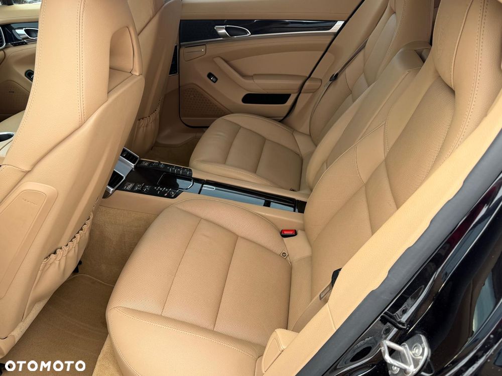 Porsche Panamera PDK Edition - 13