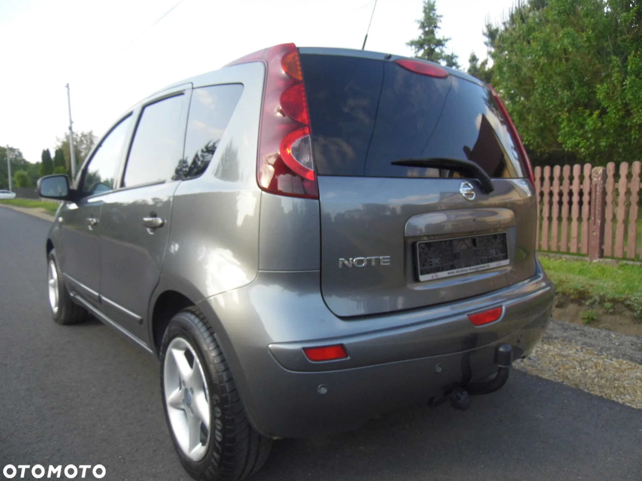 Nissan Note 1.4 Acenta EU5 - 6