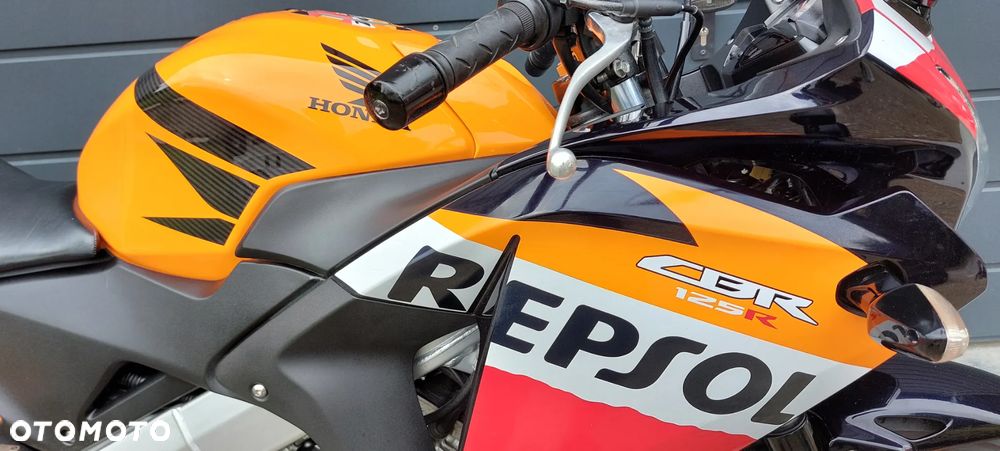 Honda CBR - 25