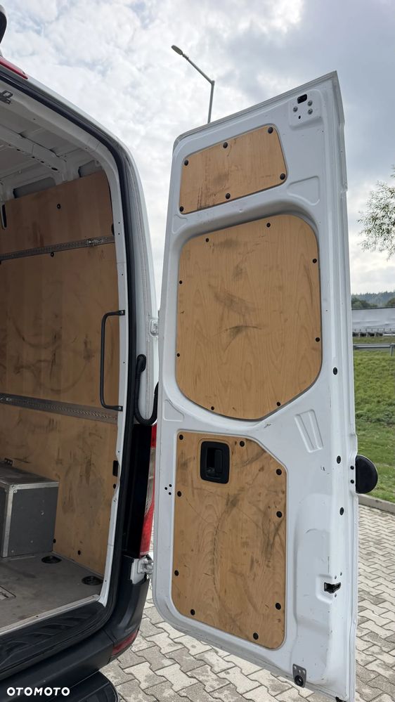 Mercedes-Benz Sprinter 317 - 20