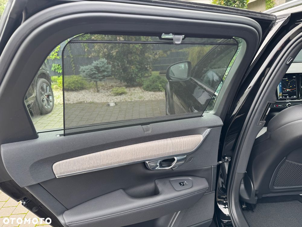 Volvo V90 Cross Country B4 D AWD Ultimate - 28