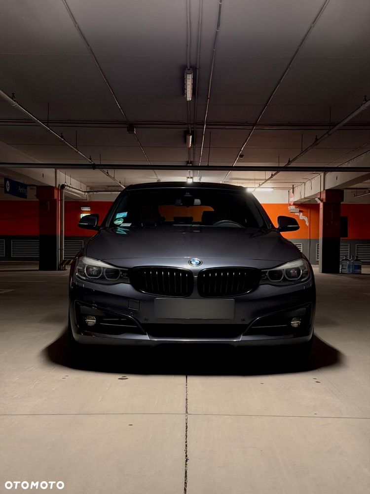 BMW Seria 3 320d xDrive Sport Line - 1