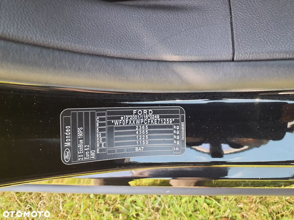 Ford Mondeo 2.0 EcoBlue Titanium AWD - 36