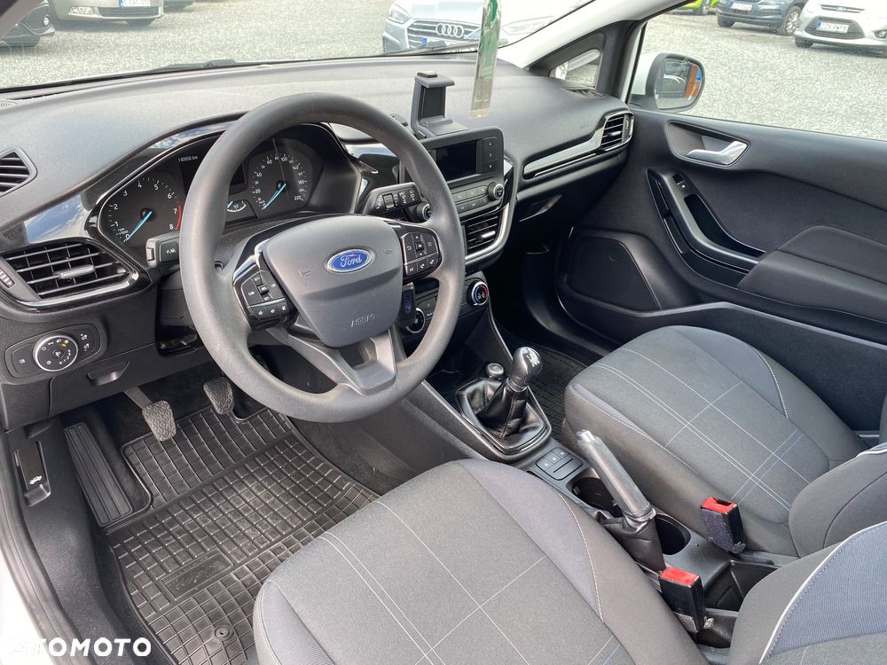 Ford Fiesta 1.1 S&S TREND - 12