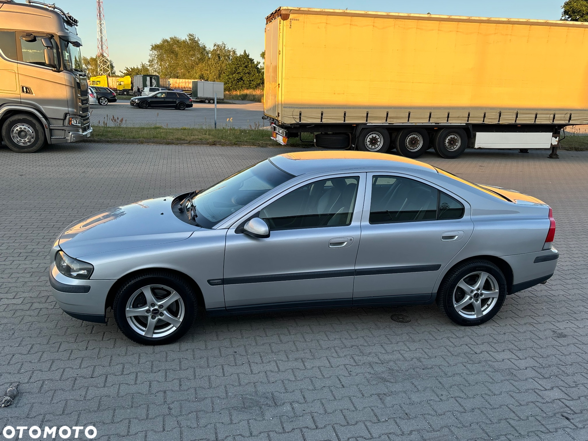 Volvo S60 2.4 Edition - 21