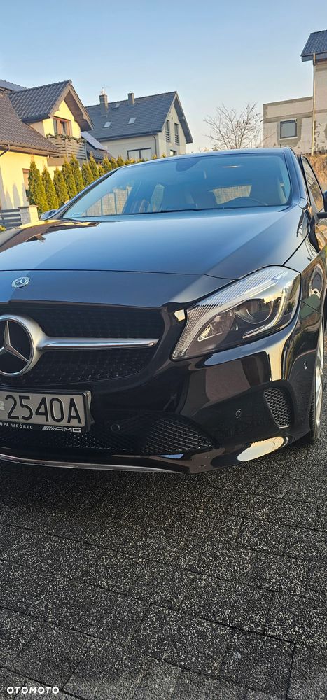 Mercedes-Benz Klasa A 180 7G-DCT Urban - 15