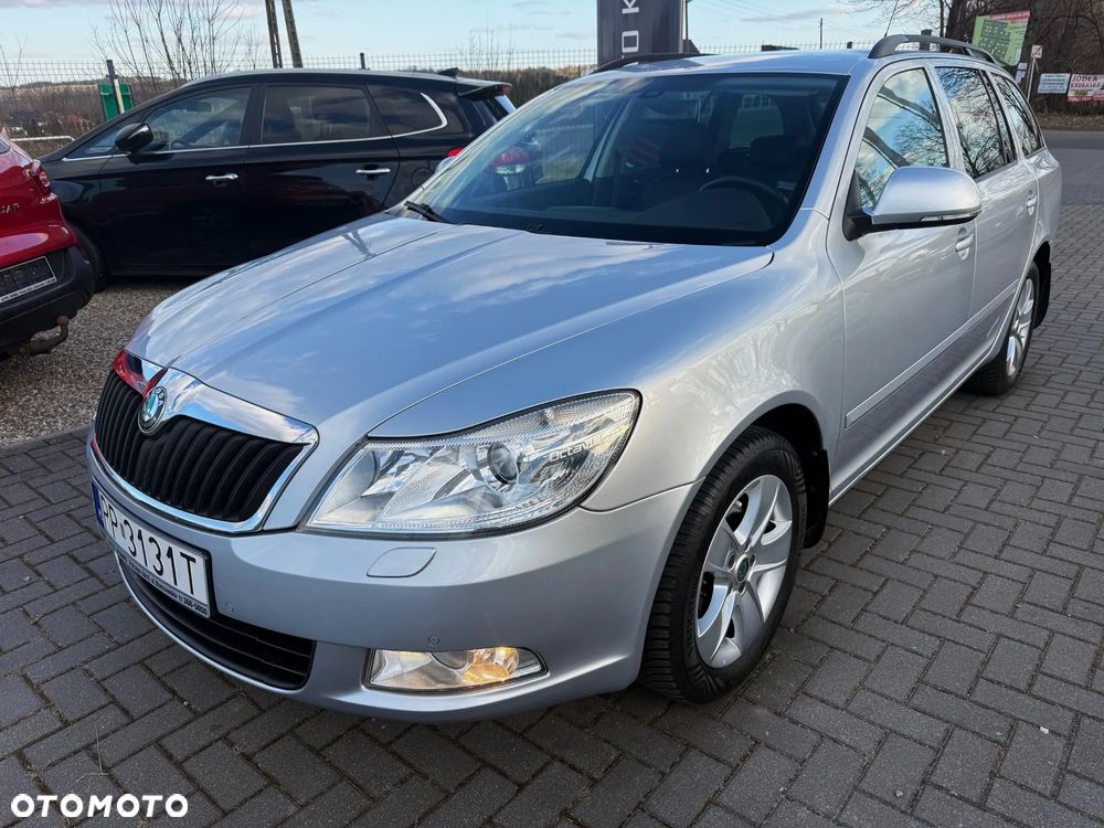 Skoda Octavia 1.6 TDI DPF DSG Elegance - 1